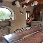 بيت للعطل Maison En Pierre Vue Panoramique *