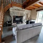 بيت للعطل Maison En Pierre Vue Panoramique